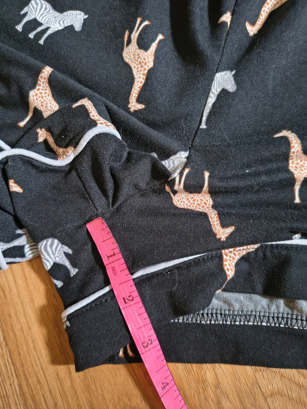 Giraffe And Zebra Pajama Set 🦒 Lounge wear - Picture 6 of 8